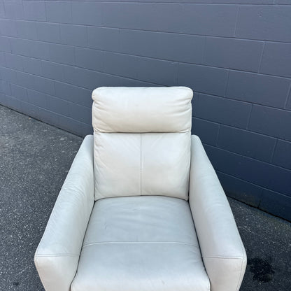 Gilman Creek Cream Leather Push Back Recliner (x2)