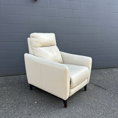 Gilman Creek Cream Leather Push Back Recliner
