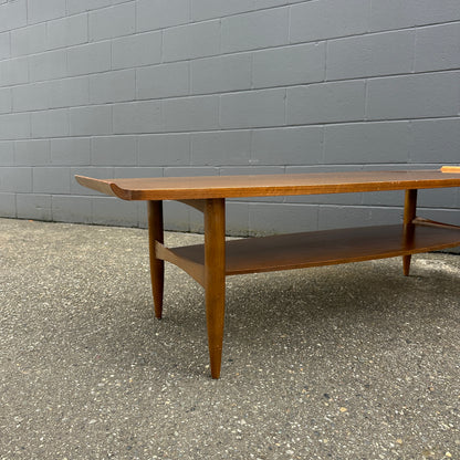 Vintage 1960s Deilcraft Walnut Coffee & End Table