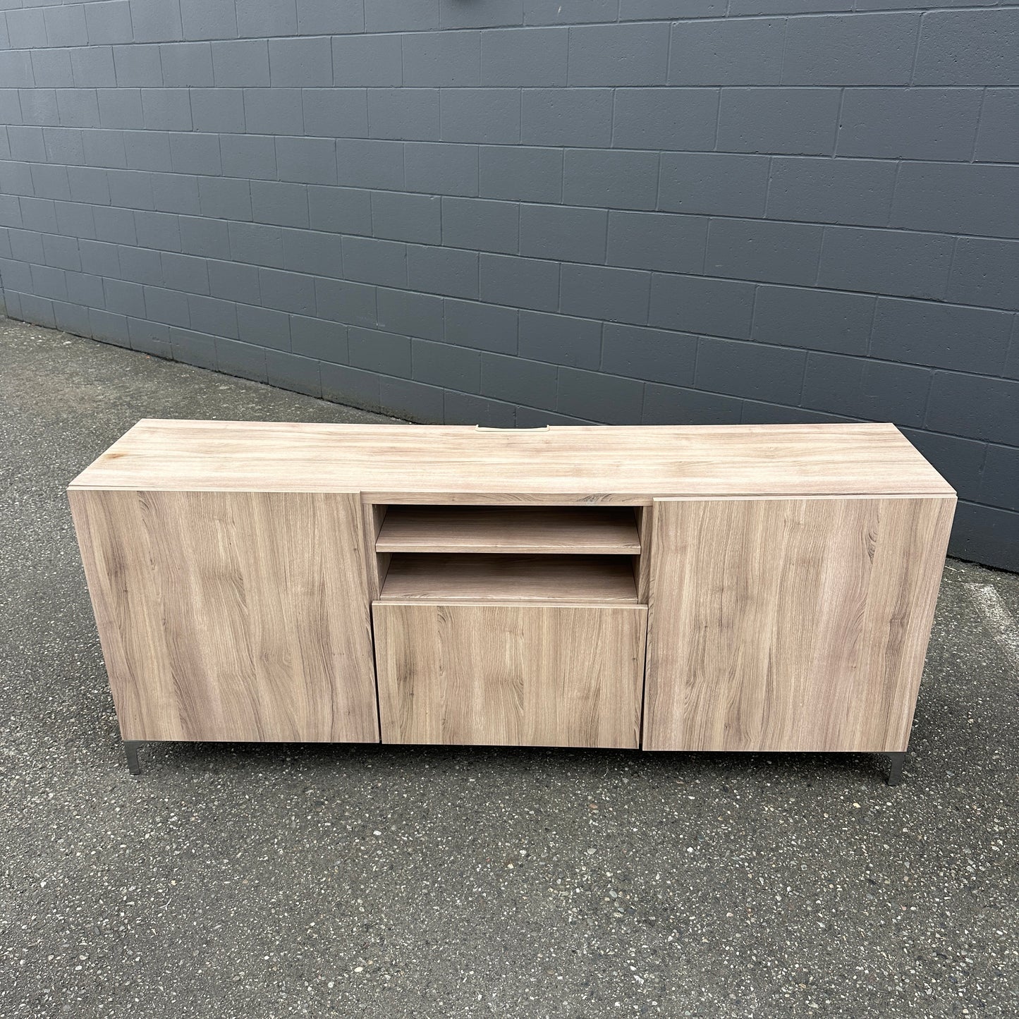 Besta TV Stand