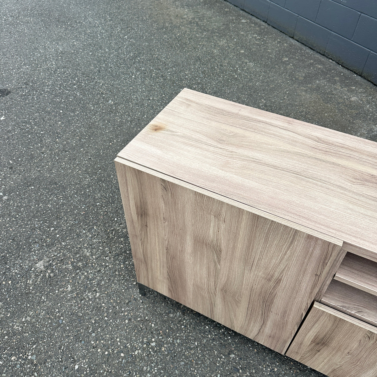 Besta TV Stand
