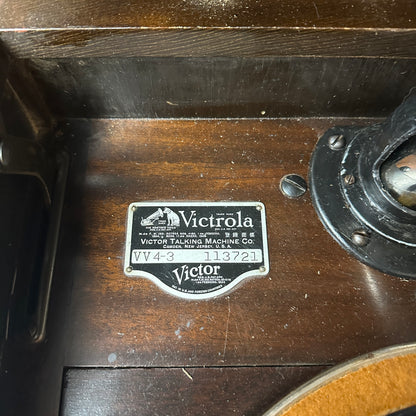 1920s Antique Victor Mahogany Phonograph