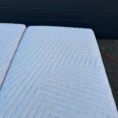 Casper Wave Hybrid Split King Adjustable Bed - Complete Set