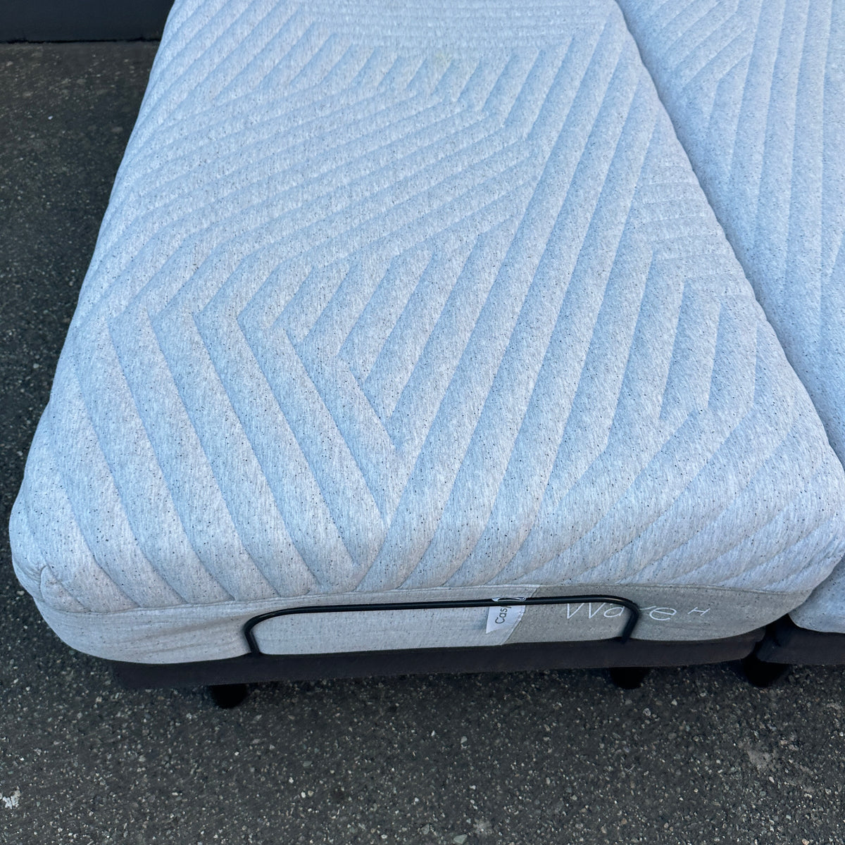 Casper Wave Hybrid Split King Adjustable Bed - Complete Set