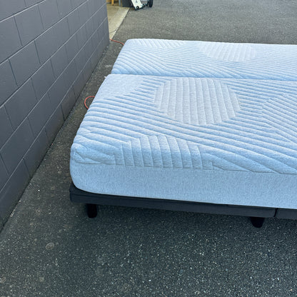 Casper Wave Hybrid Split King Adjustable Bed - Complete Set