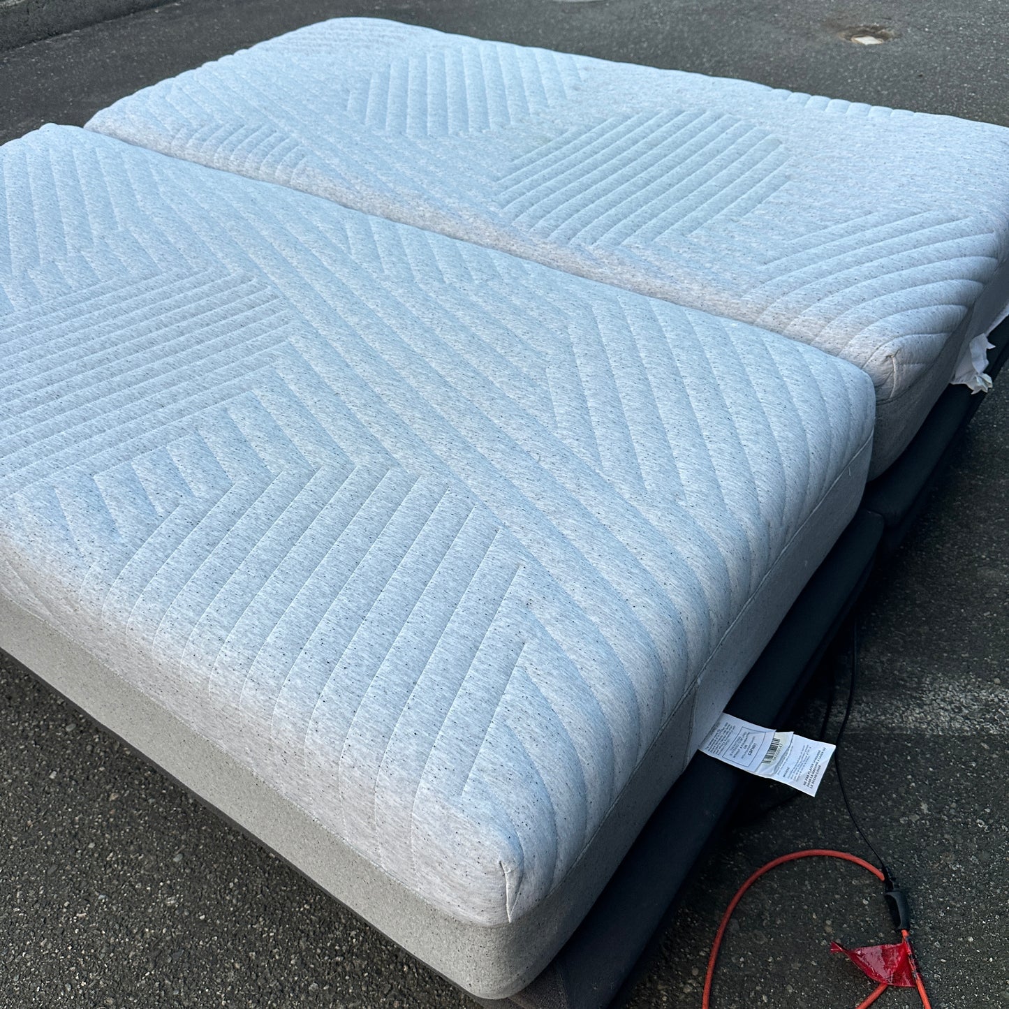 Casper Wave Hybrid Split King Adjustable Bed - Complete Set