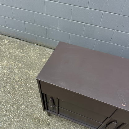 Victoriaville MCM  9 Drawers Dresser