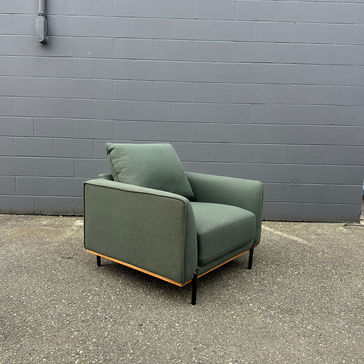 Hammer Dark Green Accent Chair