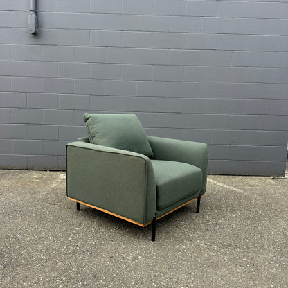 Hammer Dark Green Accent Chair
