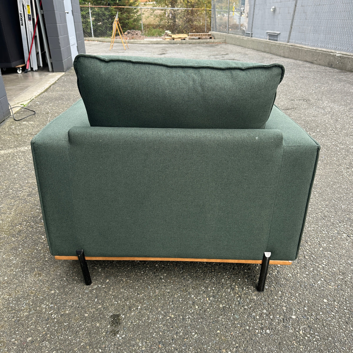 Hammer Dark Green Accent Chair