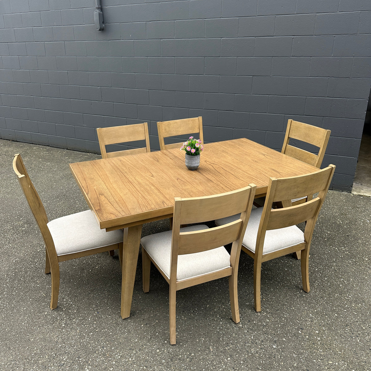 Elmwood Dining Set - 7 pieces