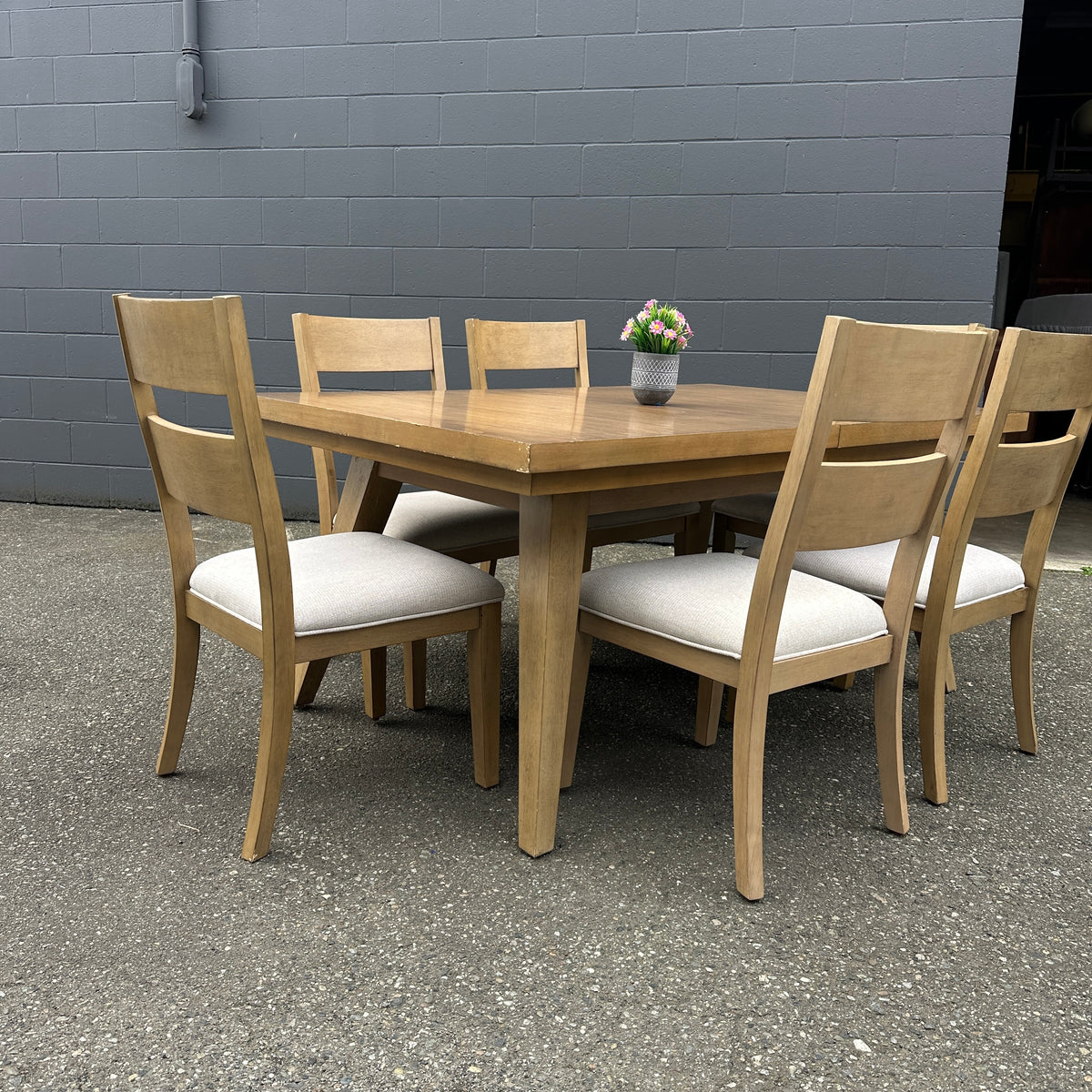 Elmwood Dining Set - 7 pieces
