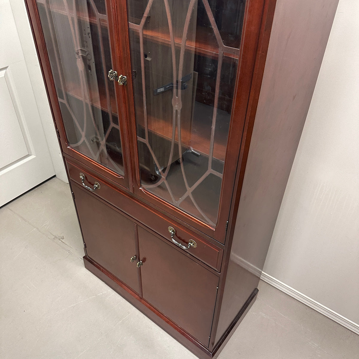 Georgian Vintage Mahogany Display Cabinet