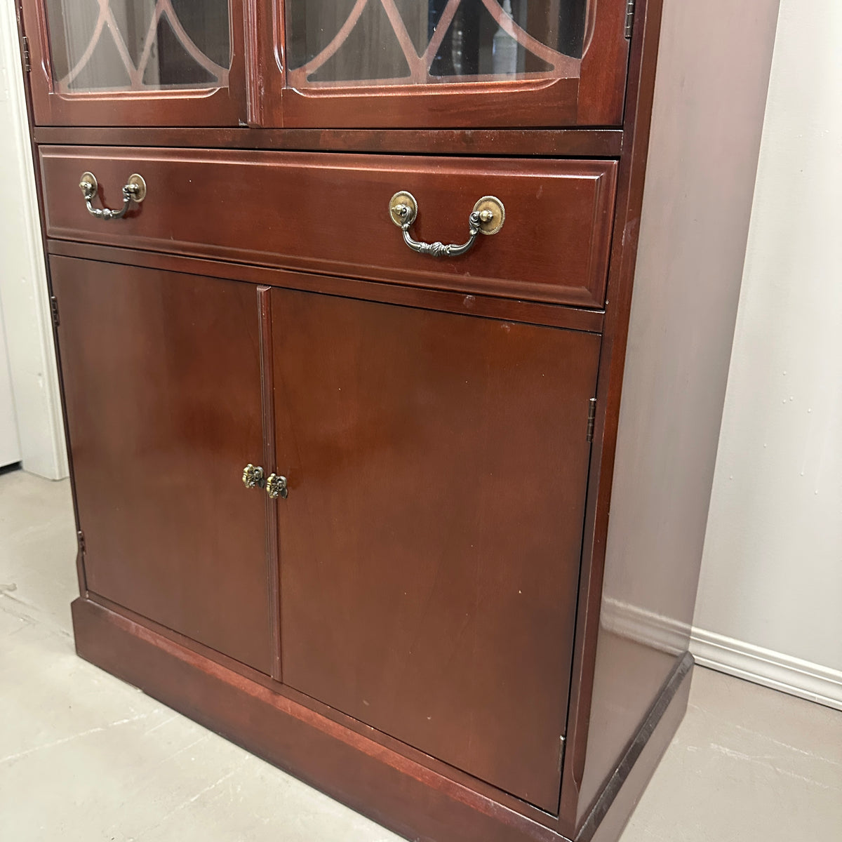 Georgian Vintage Mahogany Display Cabinet