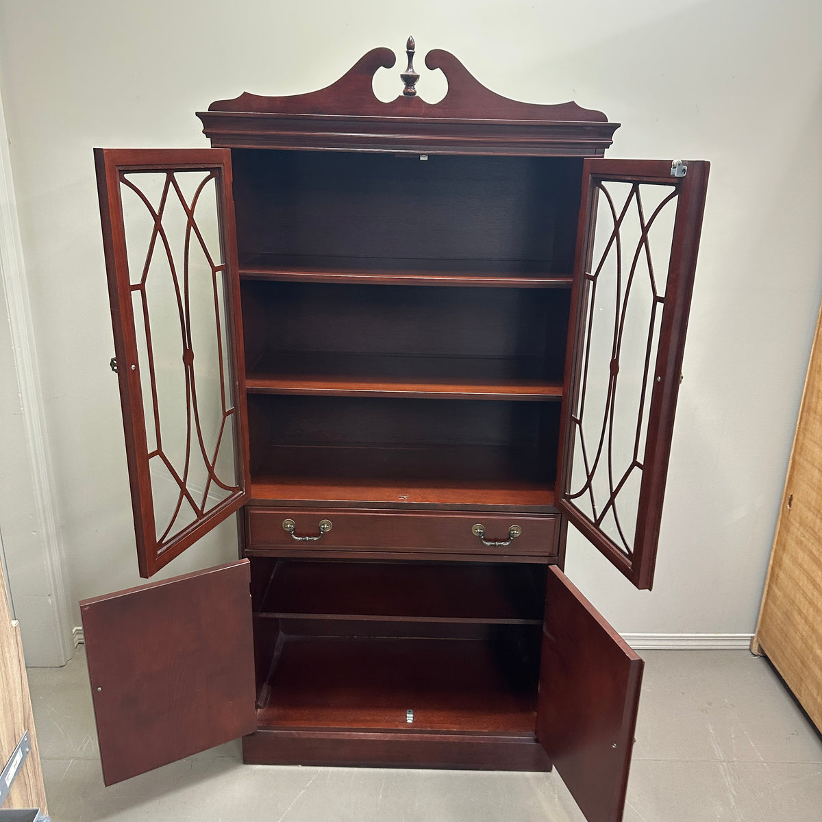 Georgian Vintage Mahogany Display Cabinet