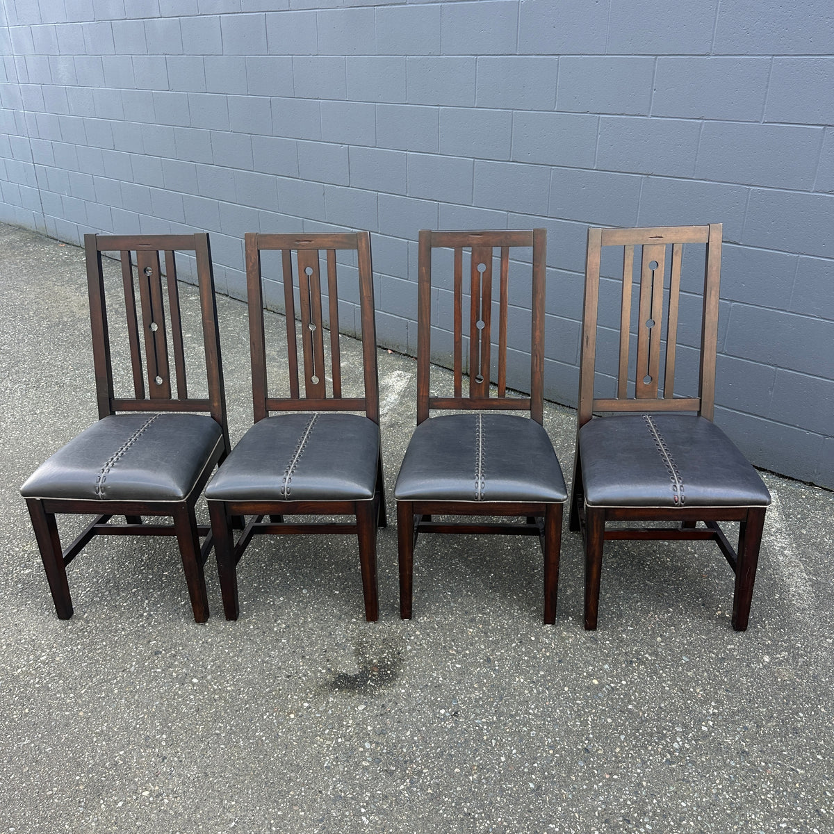 A-American 4 Dining Chairs