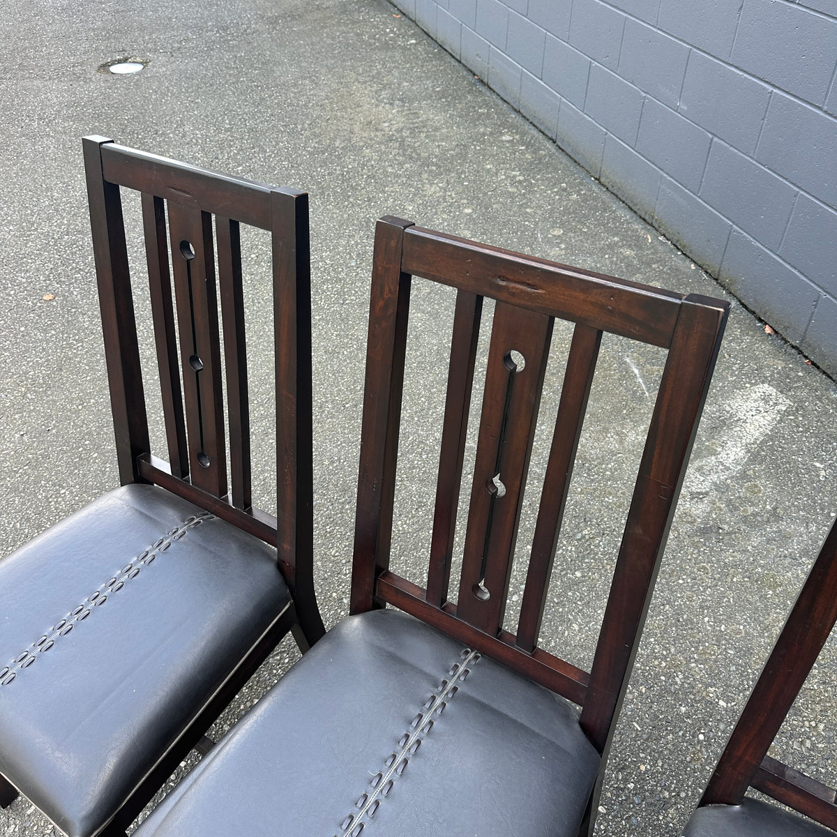 A-American 4 Dining Chairs
