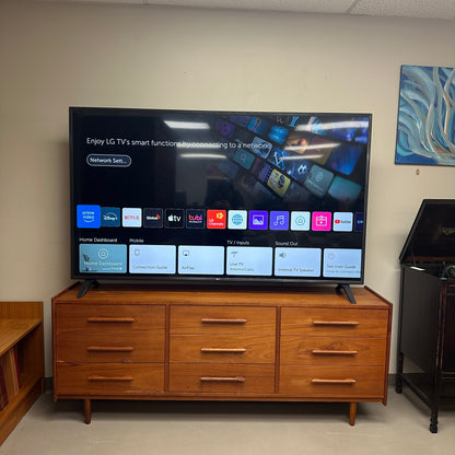 75'' LG 4K UHD LED SmartTV