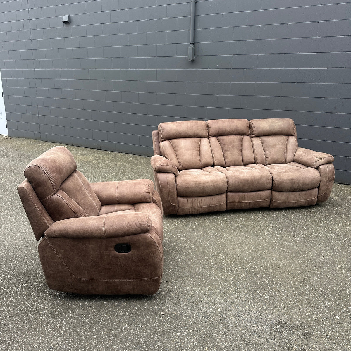 Brown Reclining Sofa Set