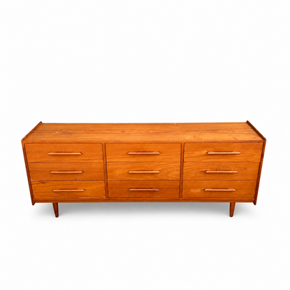 Mid-Century Modern Teak 9 Drawers Dresser