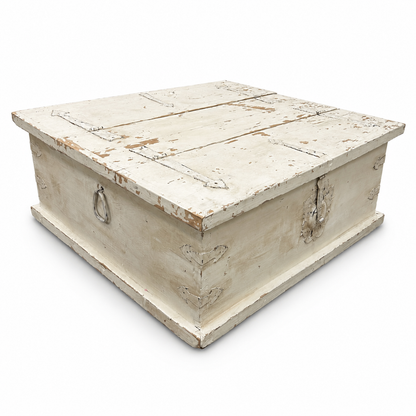 White Shabby Chic Wood Coffee Table
