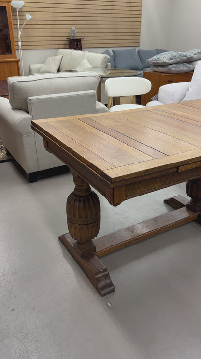 1890's Solid Oak Draw Leaf Dining Table