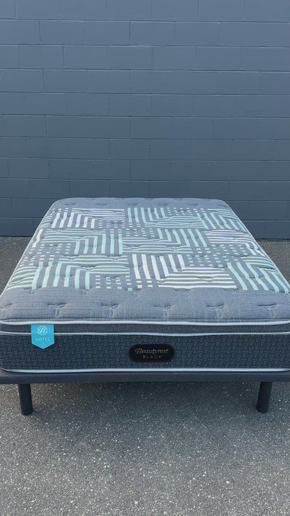 Beautyrest Black Hotel I Queen Mattress