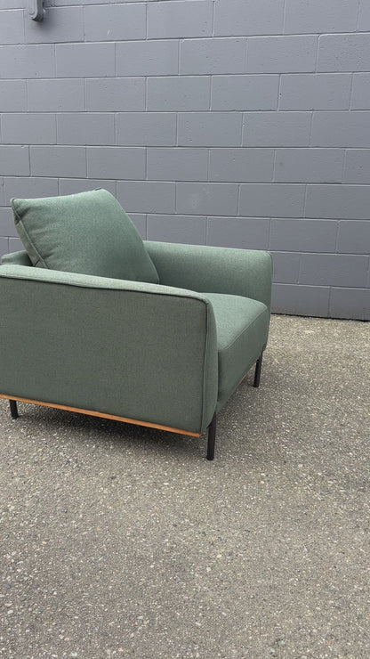 Hammer Dark Green Accent Chair