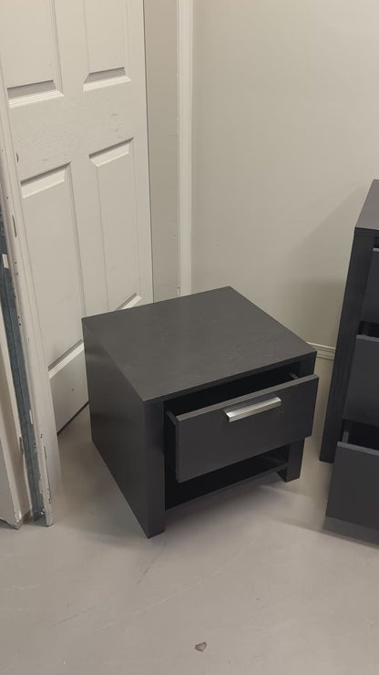 4-Drawers Small Dresser & Nightstand