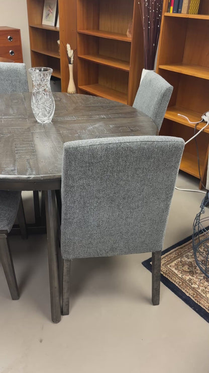 Ashley Besteneer Round Dining Set