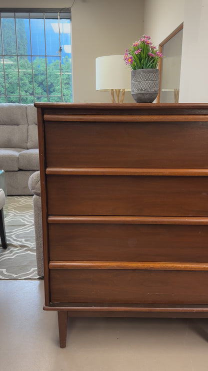 Mid-Century Modern 4 Drawers Highboy Dresser
